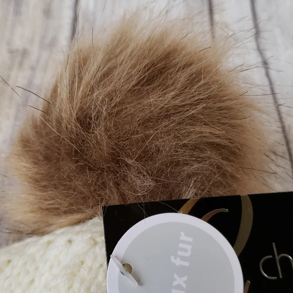 N/A cream beanie