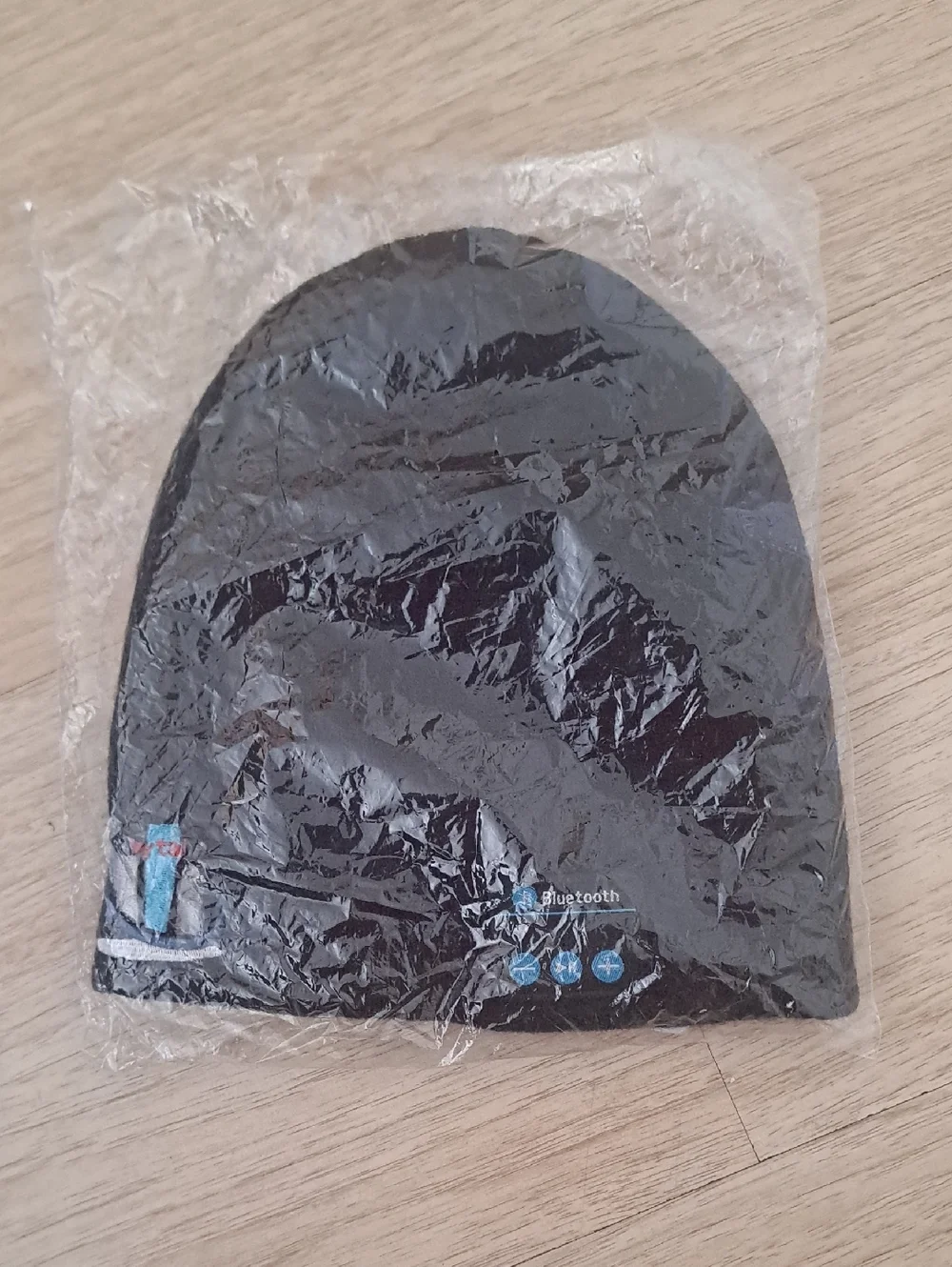 wireless bluetooth Beanie comfortable black