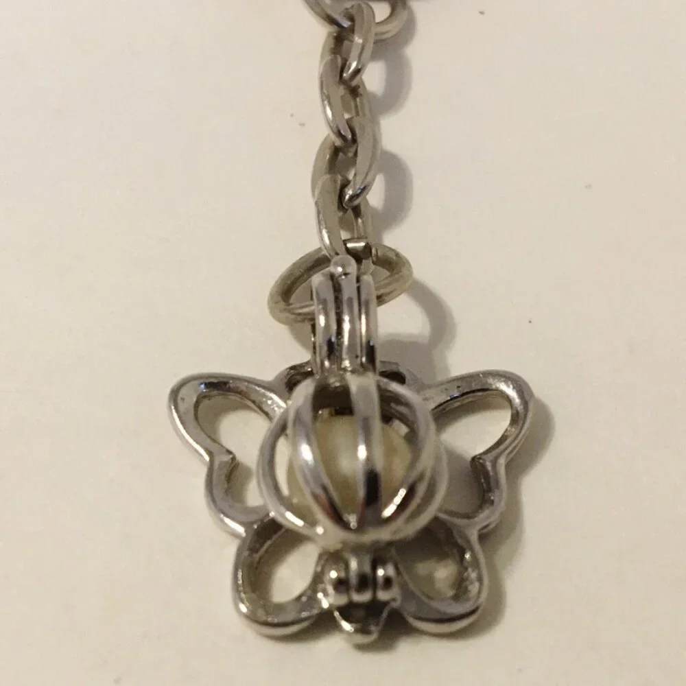Butterfly Key Chain Silver Tone Metal Cage White Pearl Stone 3D Ring Charm Fob