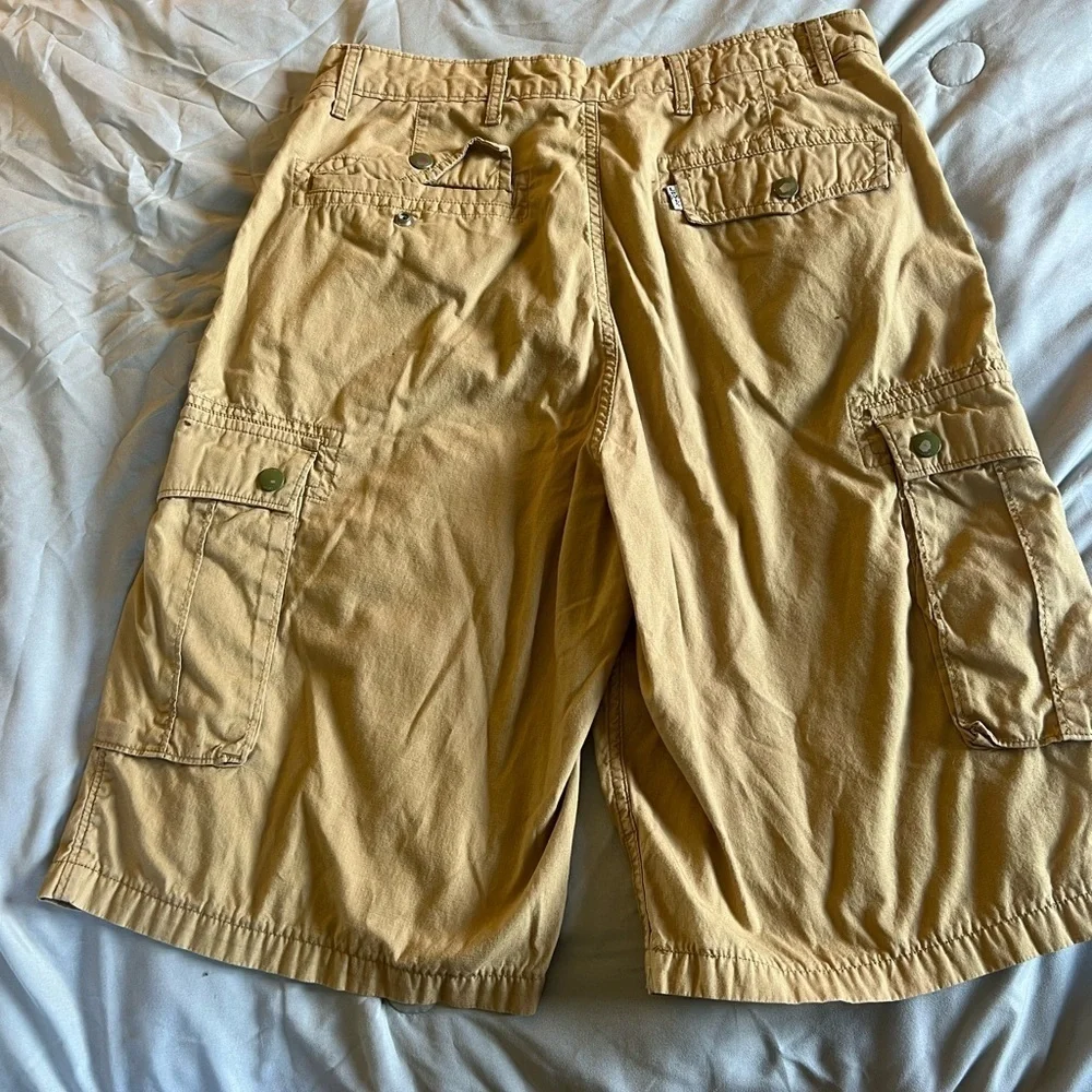 Levis cargo shorts