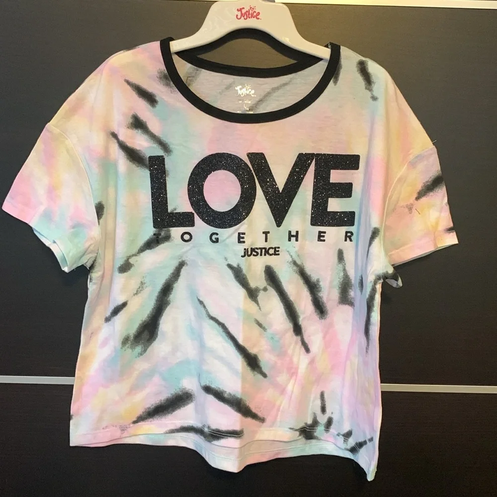 Justice “love together“