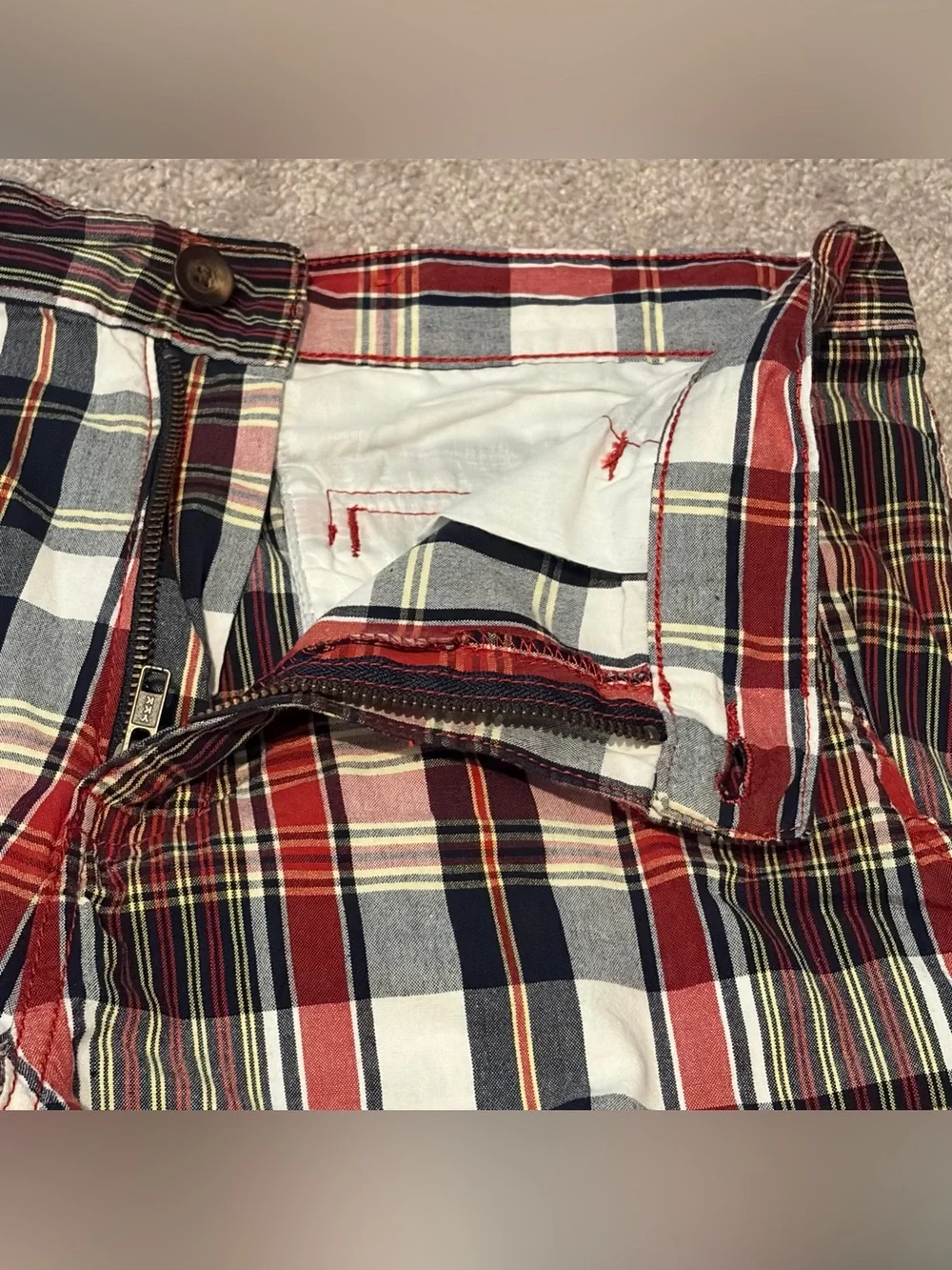 Faded Glory Men’s Red Plaid Bermuda Shorts Size 34 Measured 34x10