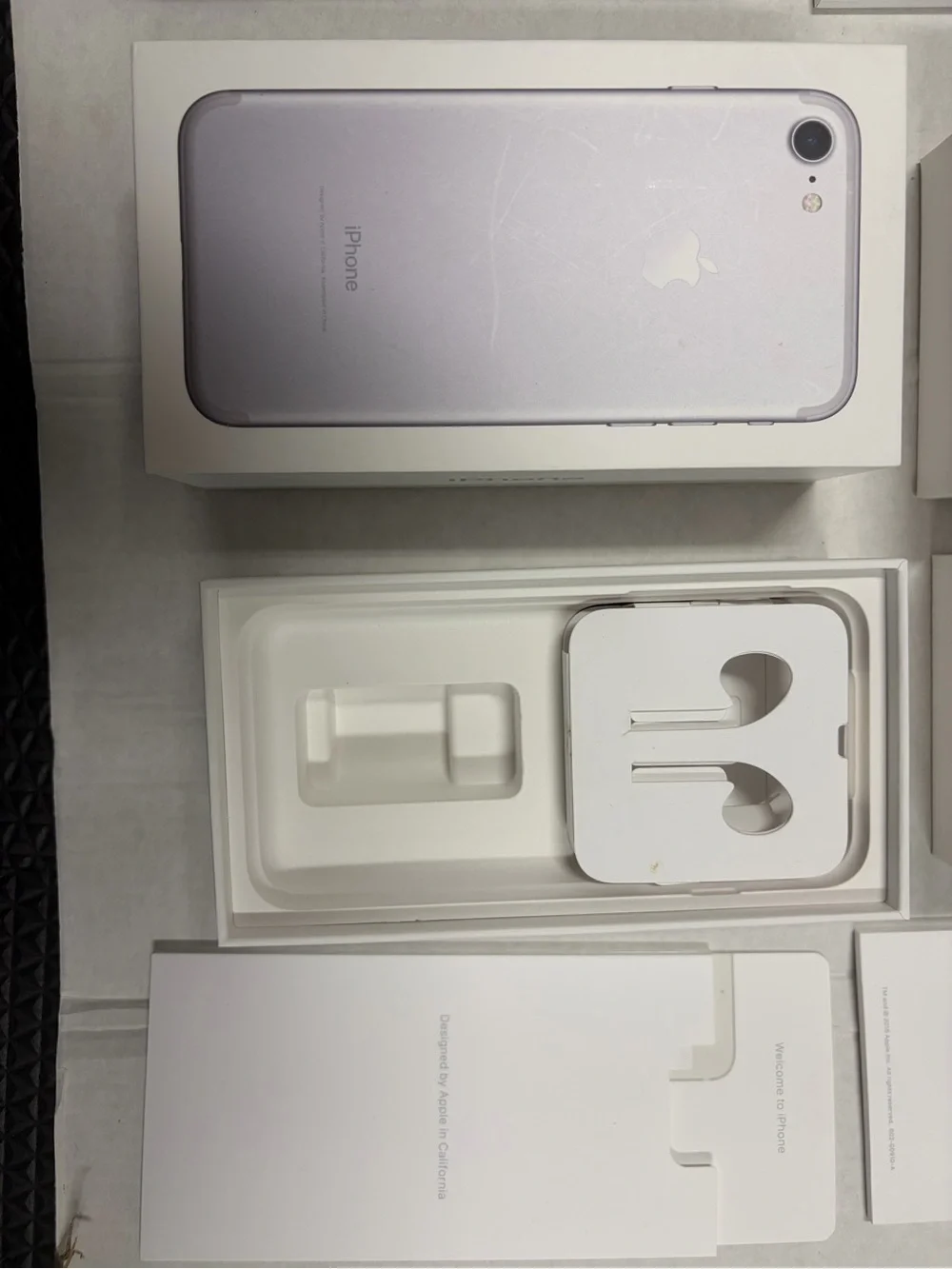 Apple iphone boxes
