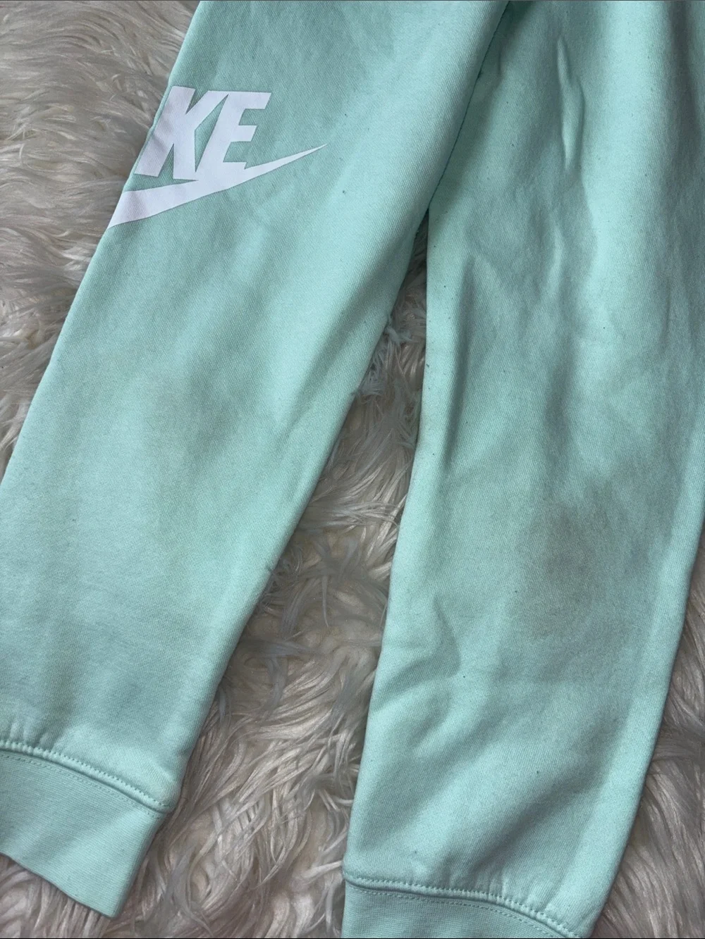 Nike set shows