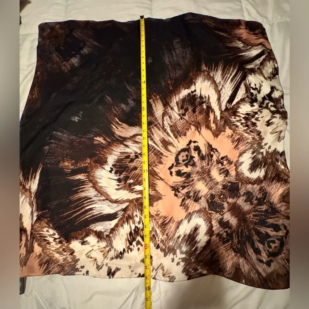 Vince Camuto Artistic Scarf in Black and Tan
