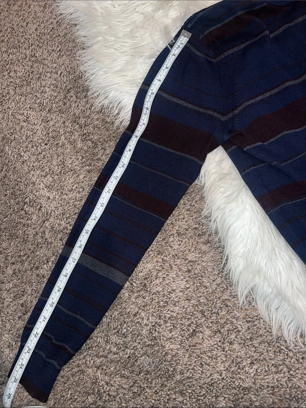 Murano Men's Navy and Burgundy Striped Crewneck Sweater