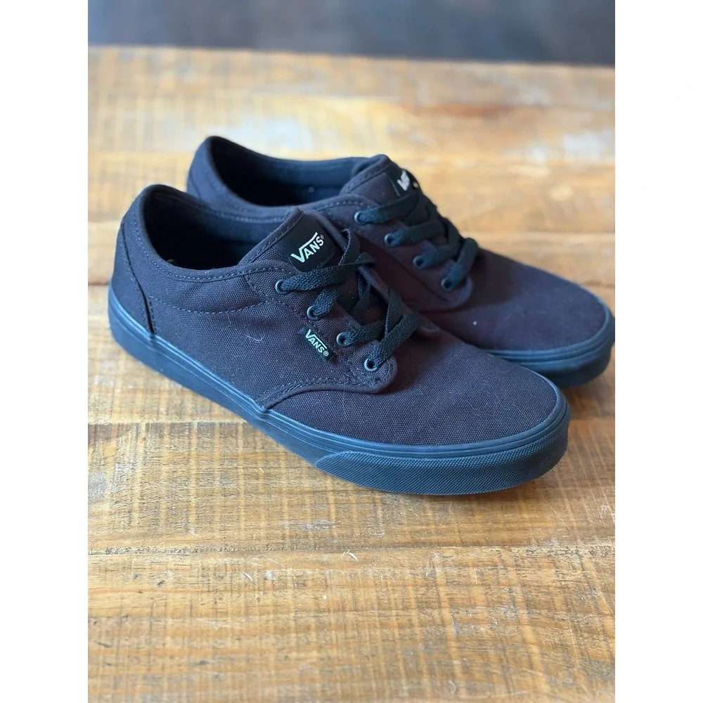 Vans van atwood