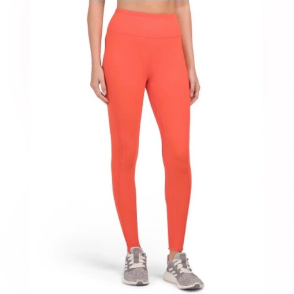 NWOT Free People Hearts Aflutter Leggings