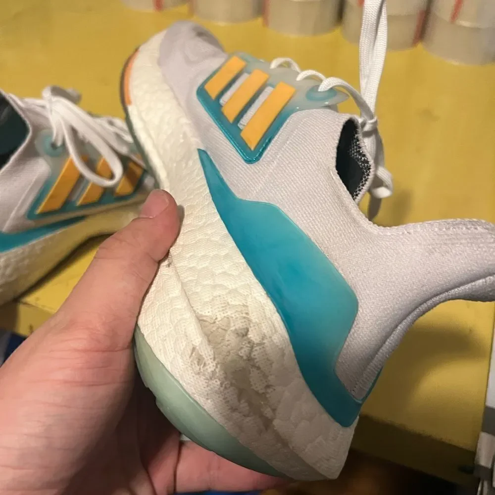 adidas ultraboost 22