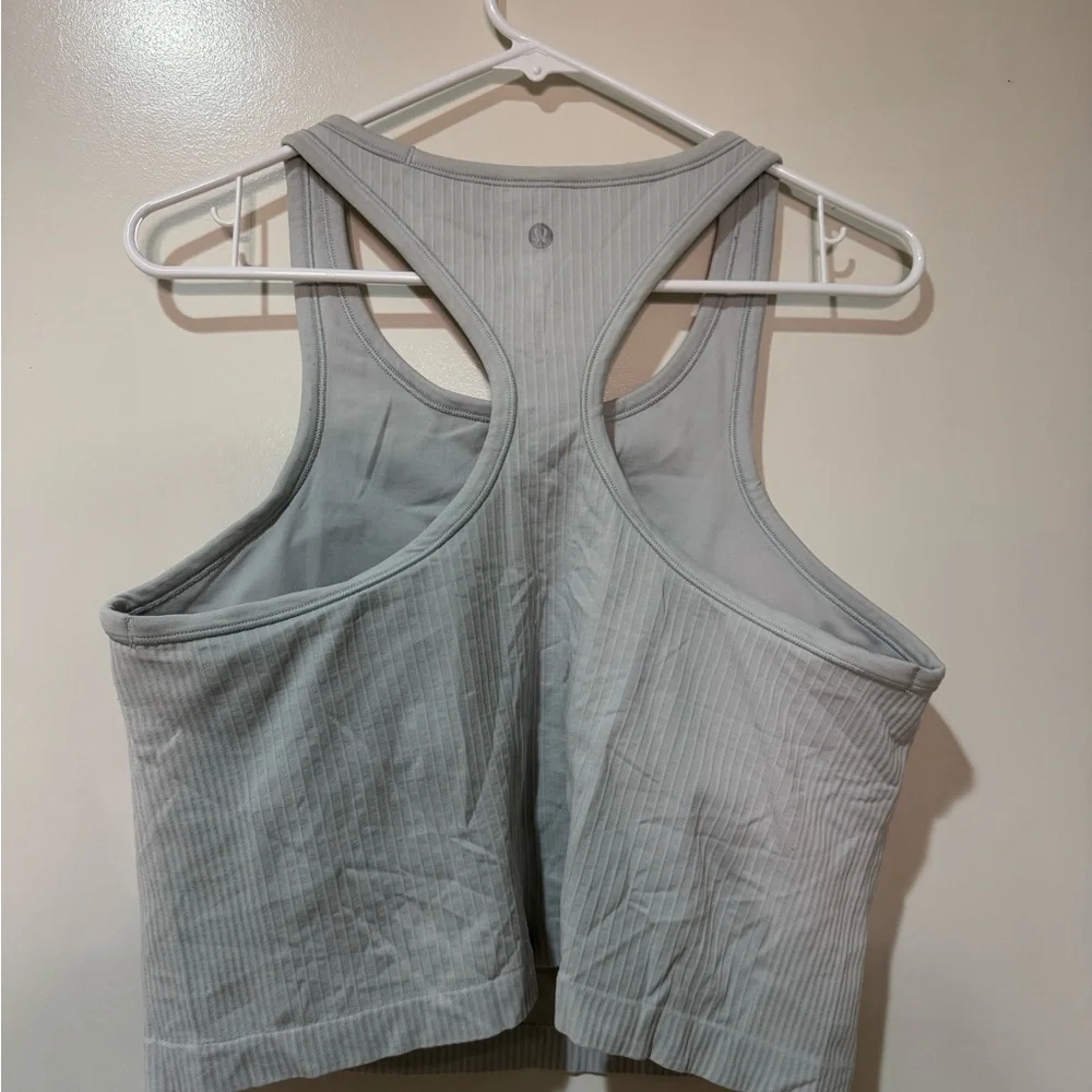 lululemon athletica features you constructed