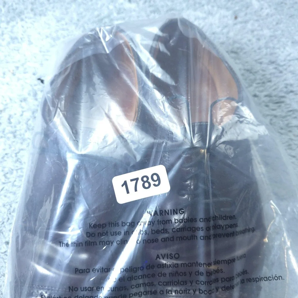 Allen Edmonds product electronics ship