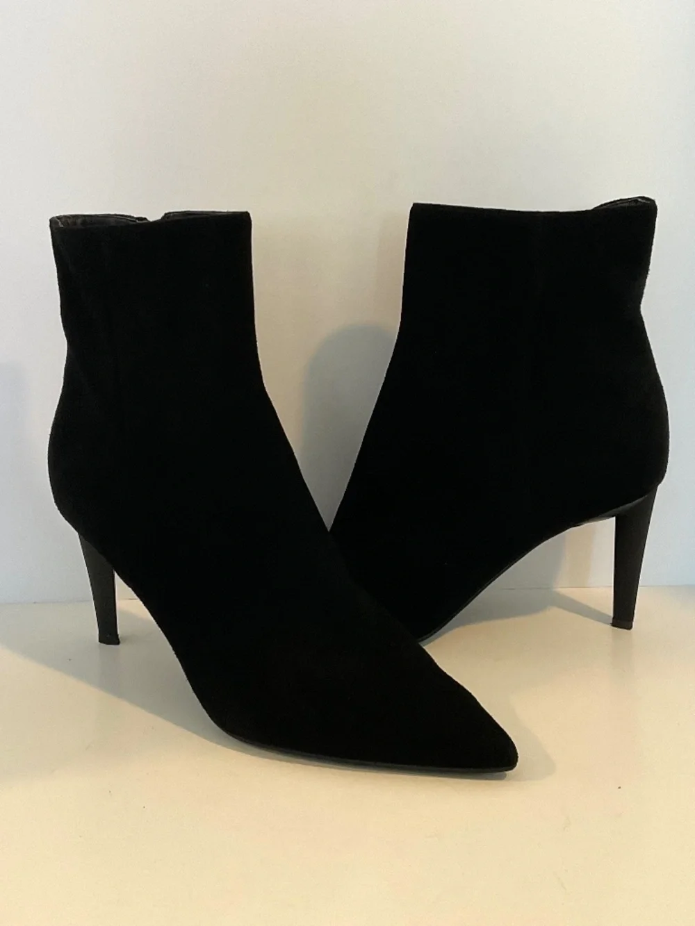 Kendall & Kylie Booties Black Suede Size 7.5