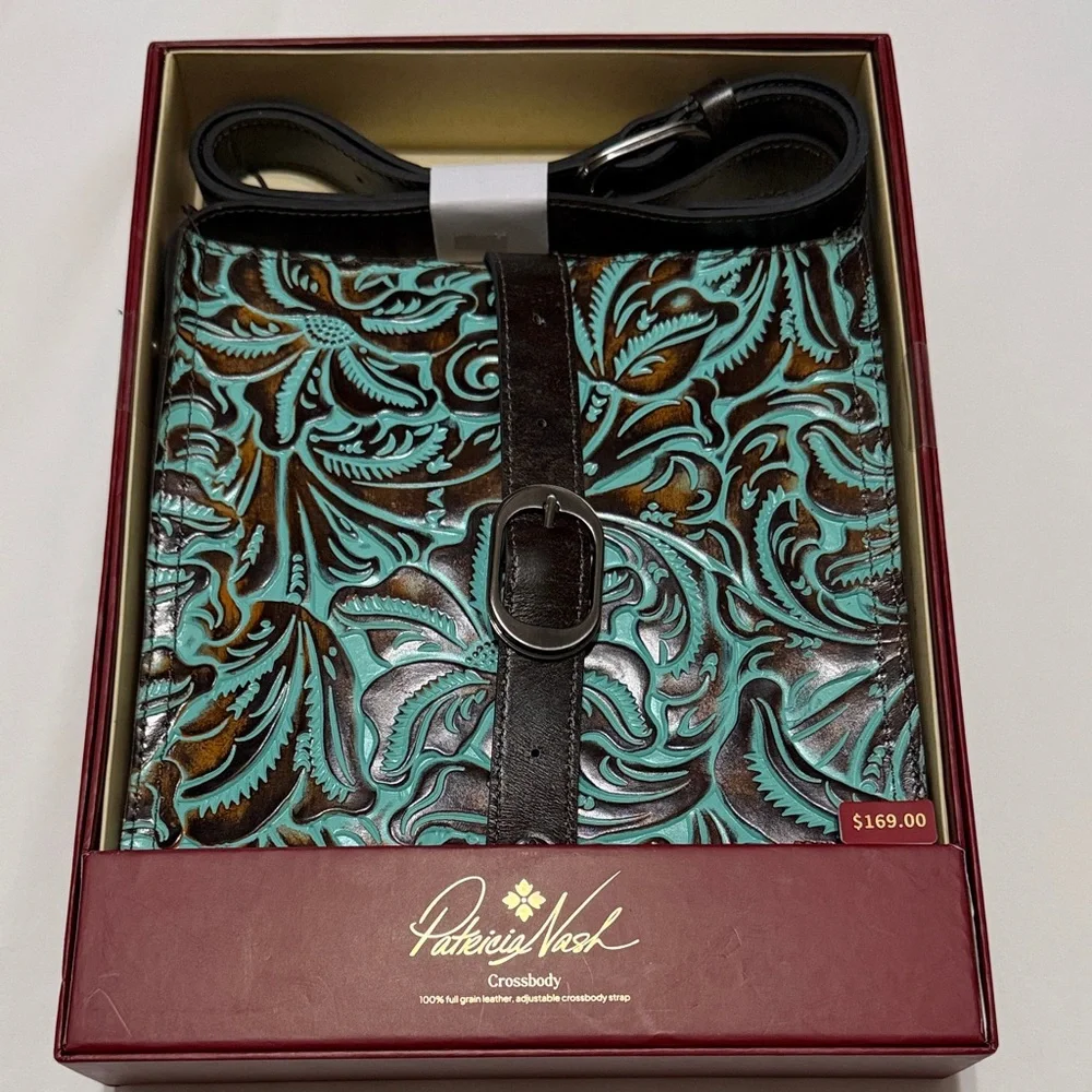 Patricia Nash strap sleek features