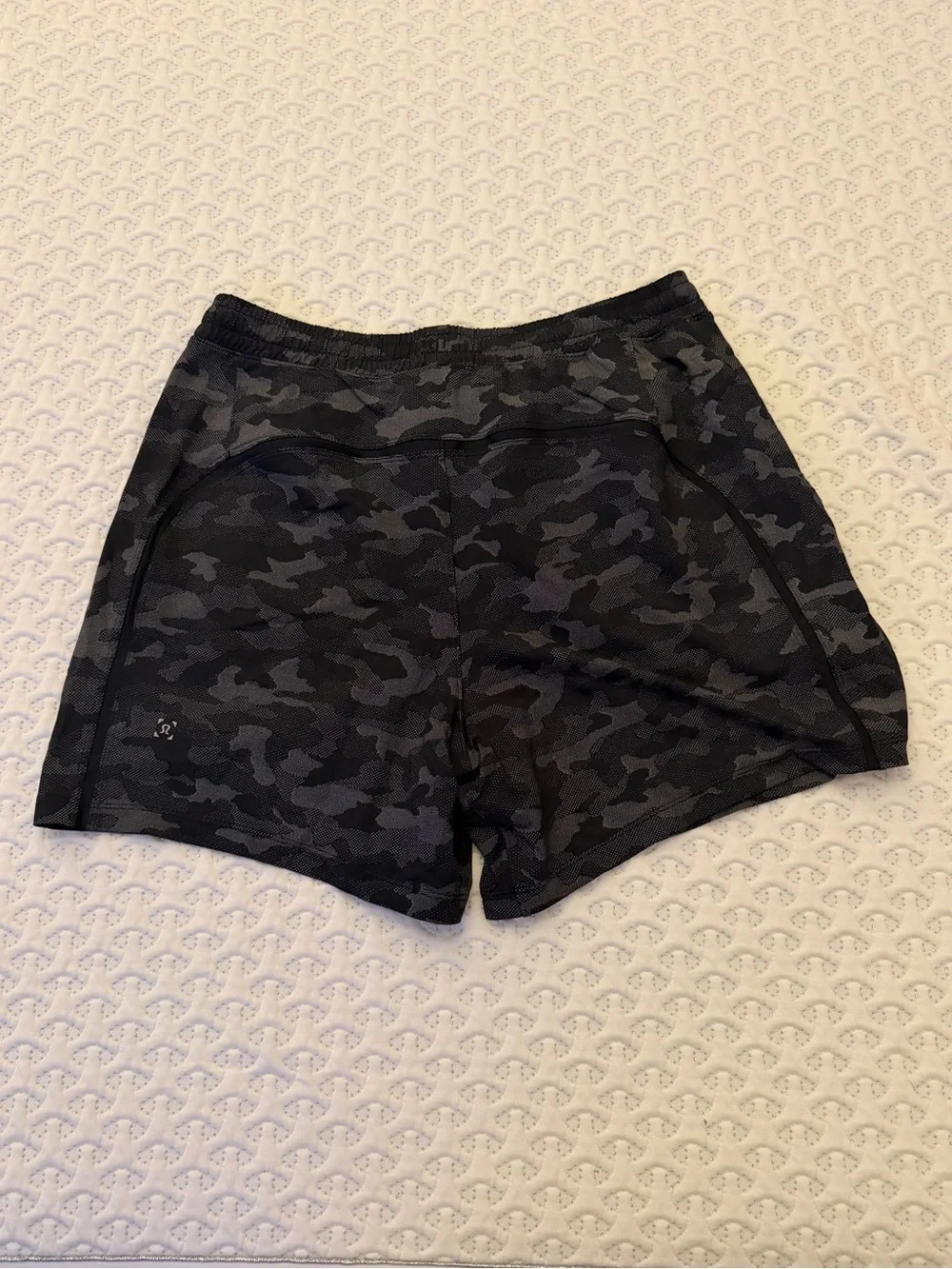 lululemon athletica comfortable black