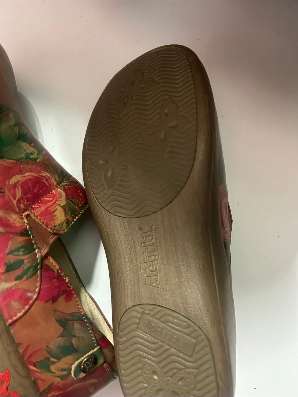 Alegria leather slip