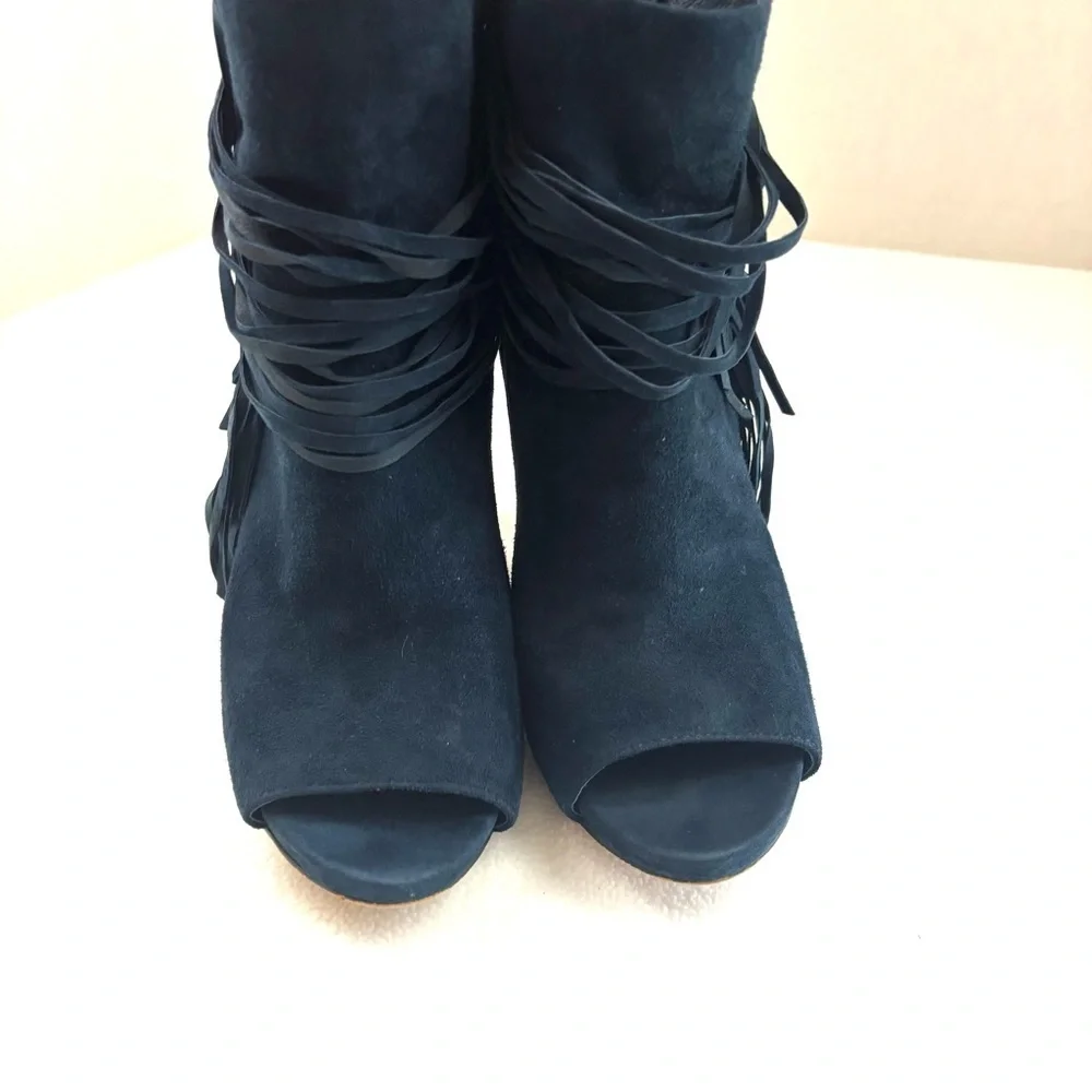 Vince Camuto add perfect
