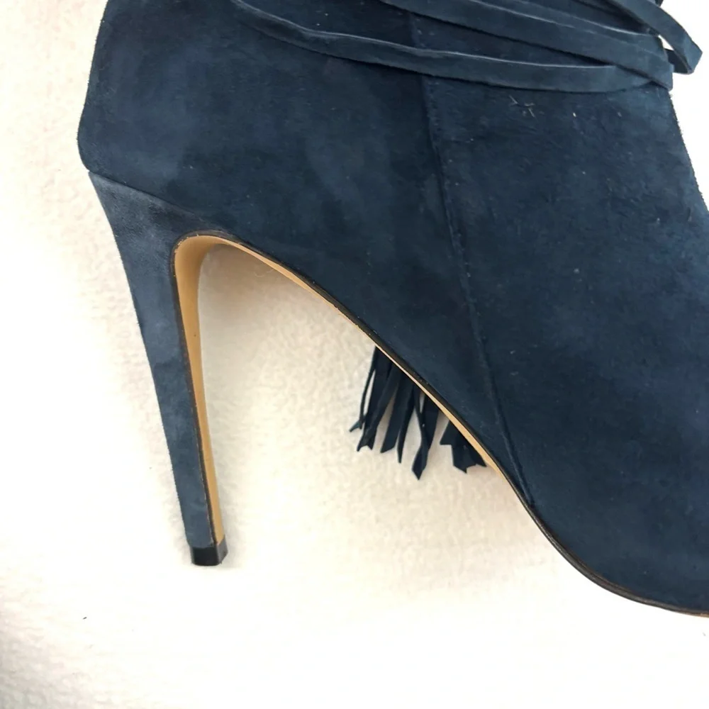 Vince Camuto add perfect