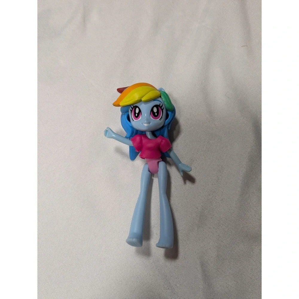 Hasbro pre comes