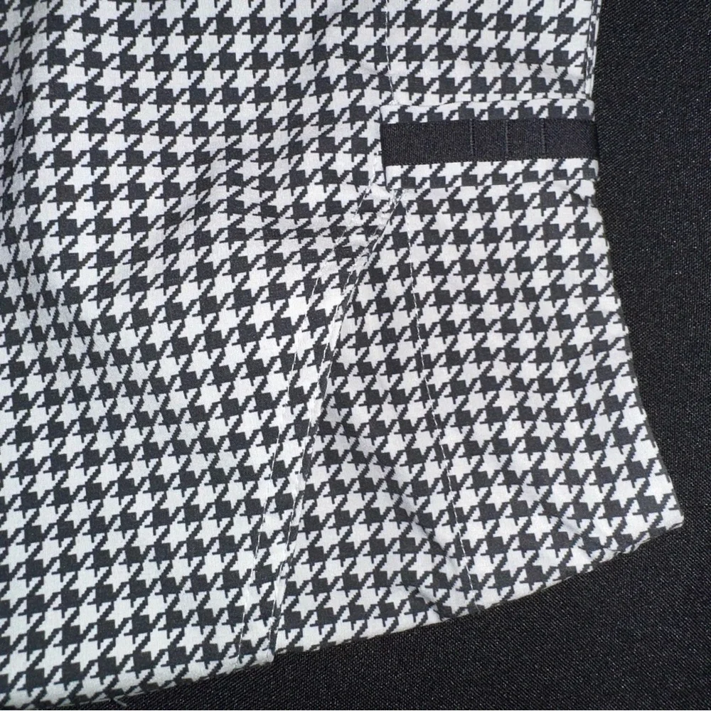 Nike Golf shorts‎ ladies size 6 black & white houndstooth check with pockets