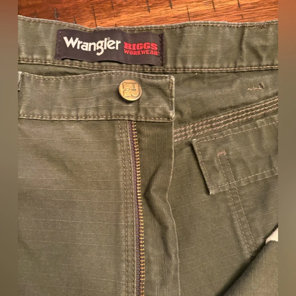 Wrangler durable cargo
