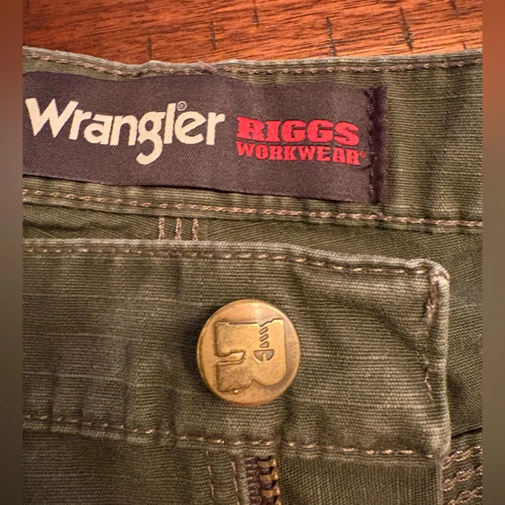 Wrangler durable cargo