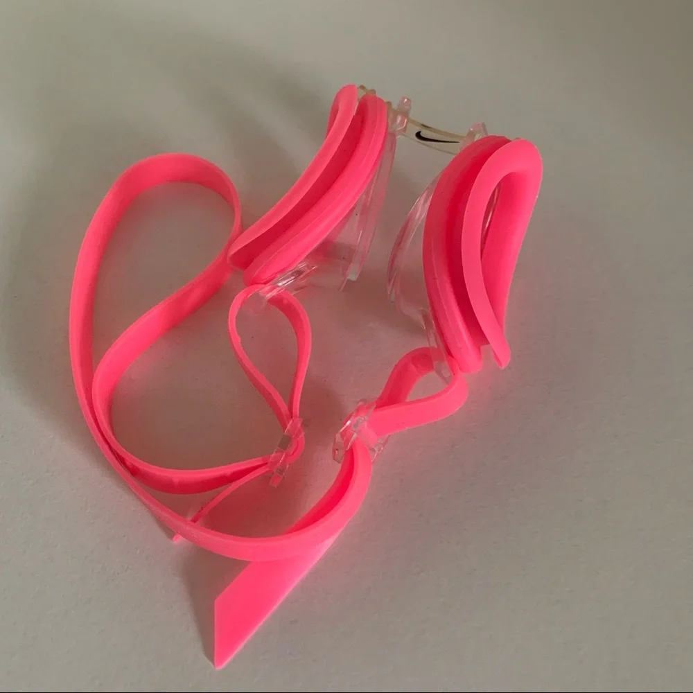 Nike size goggles pink