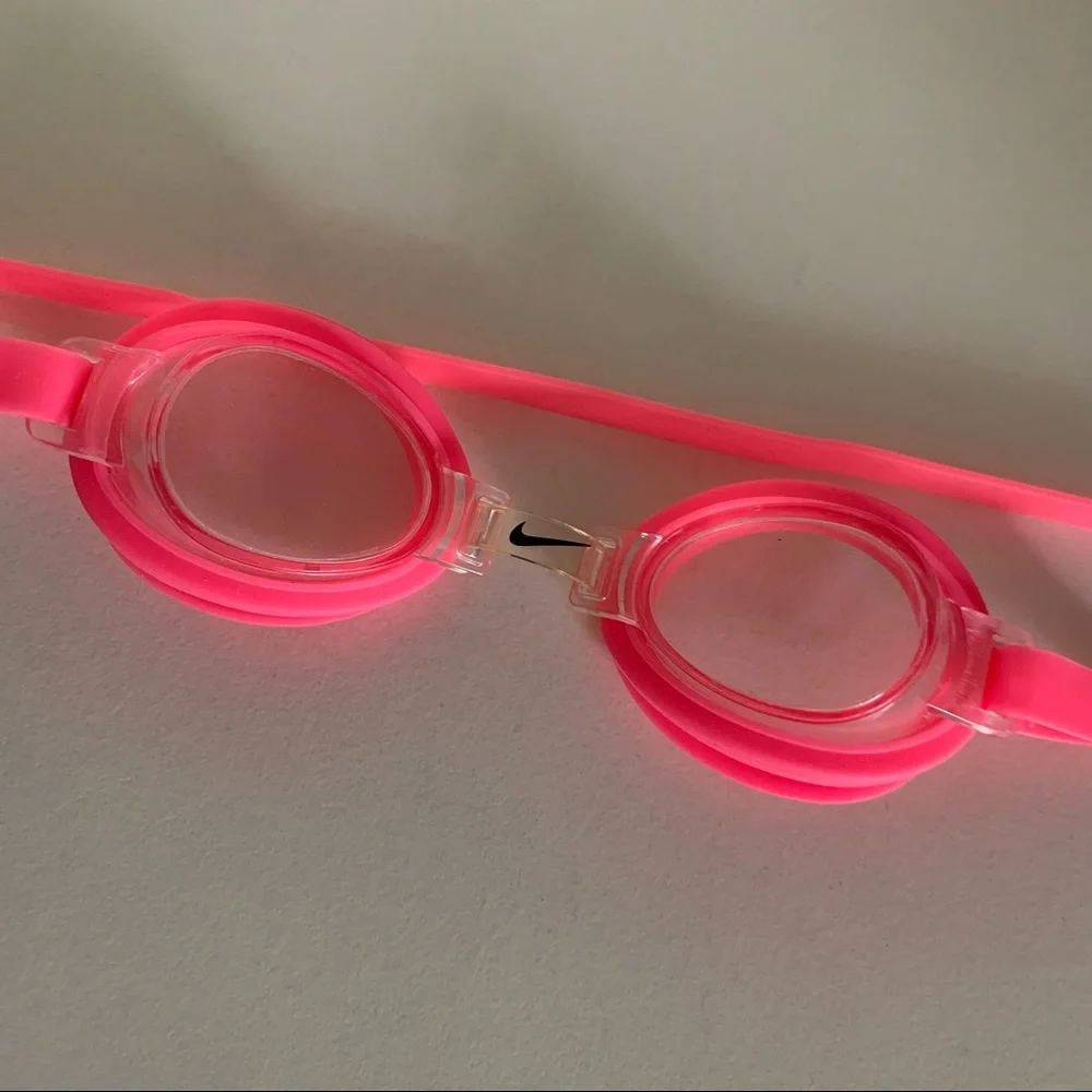 Nike adjustable size neon