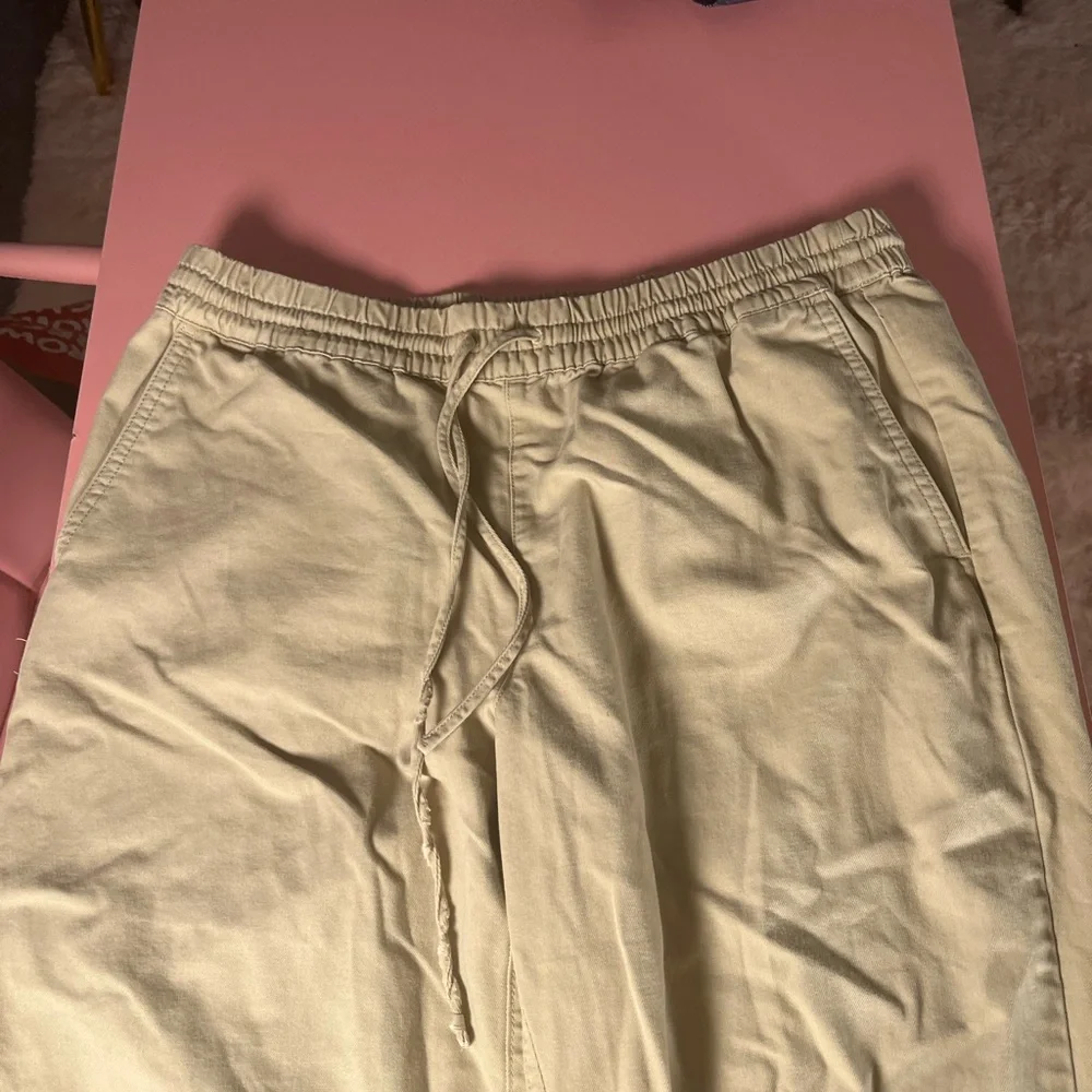 J. Crew defects con