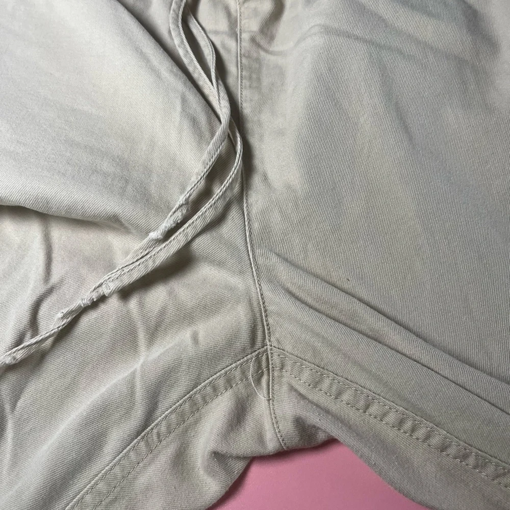 J. Crew 10” blend