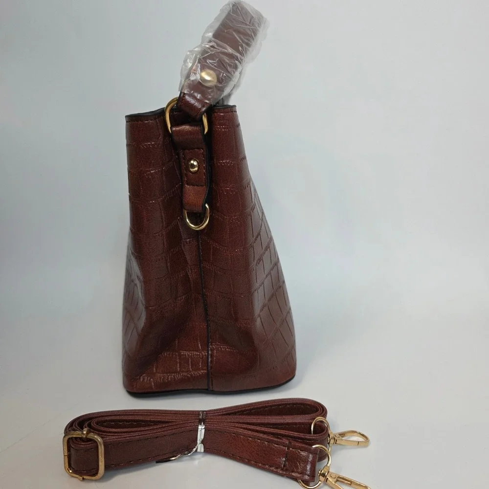 Cognac Brown Croc Embossed Vegan Leather Bucket Bag Crossbody Handbag Gold