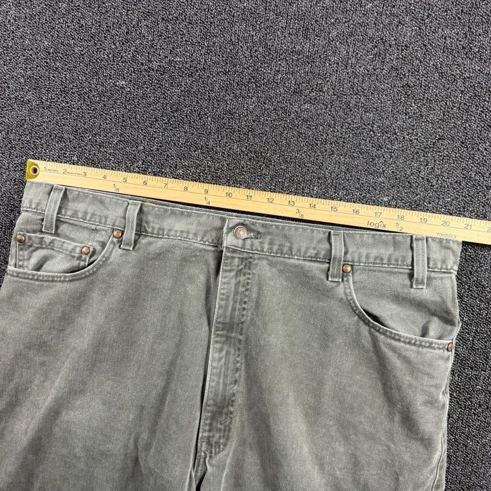 Levis ships usps