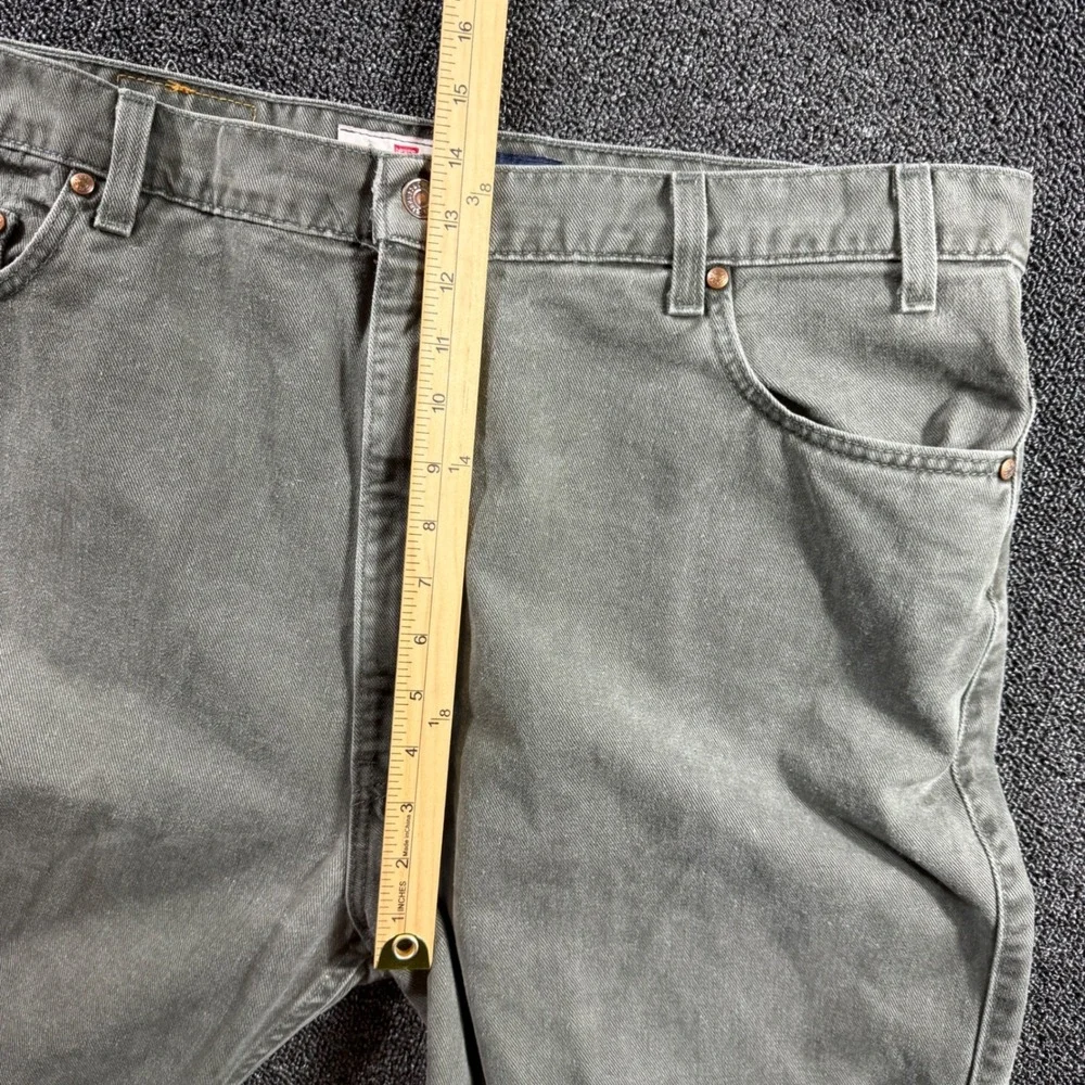 Levis ships usps
