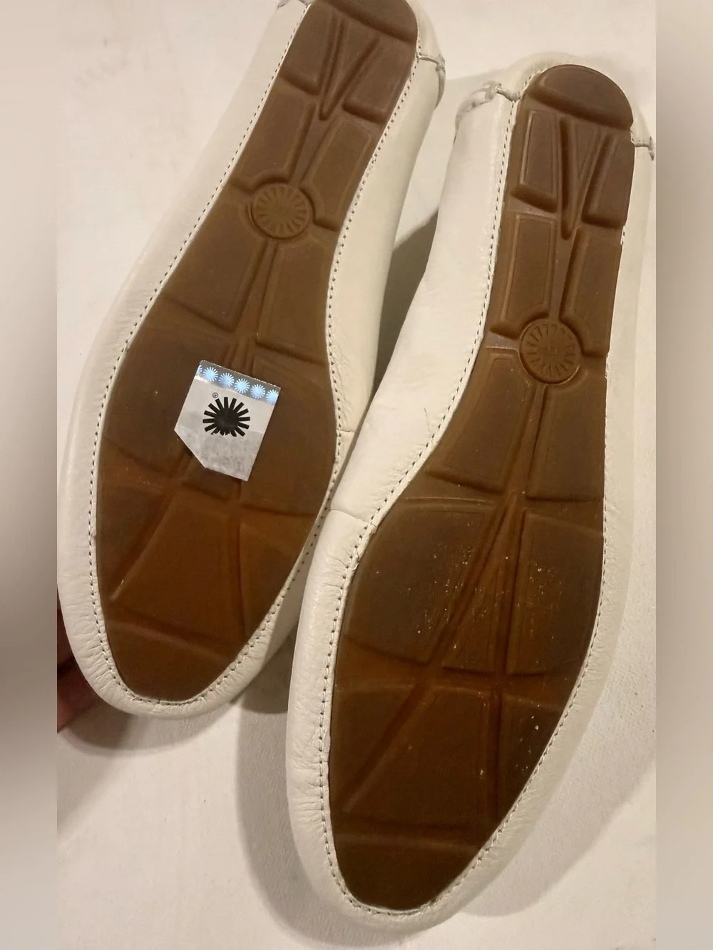 UGG by comfort
