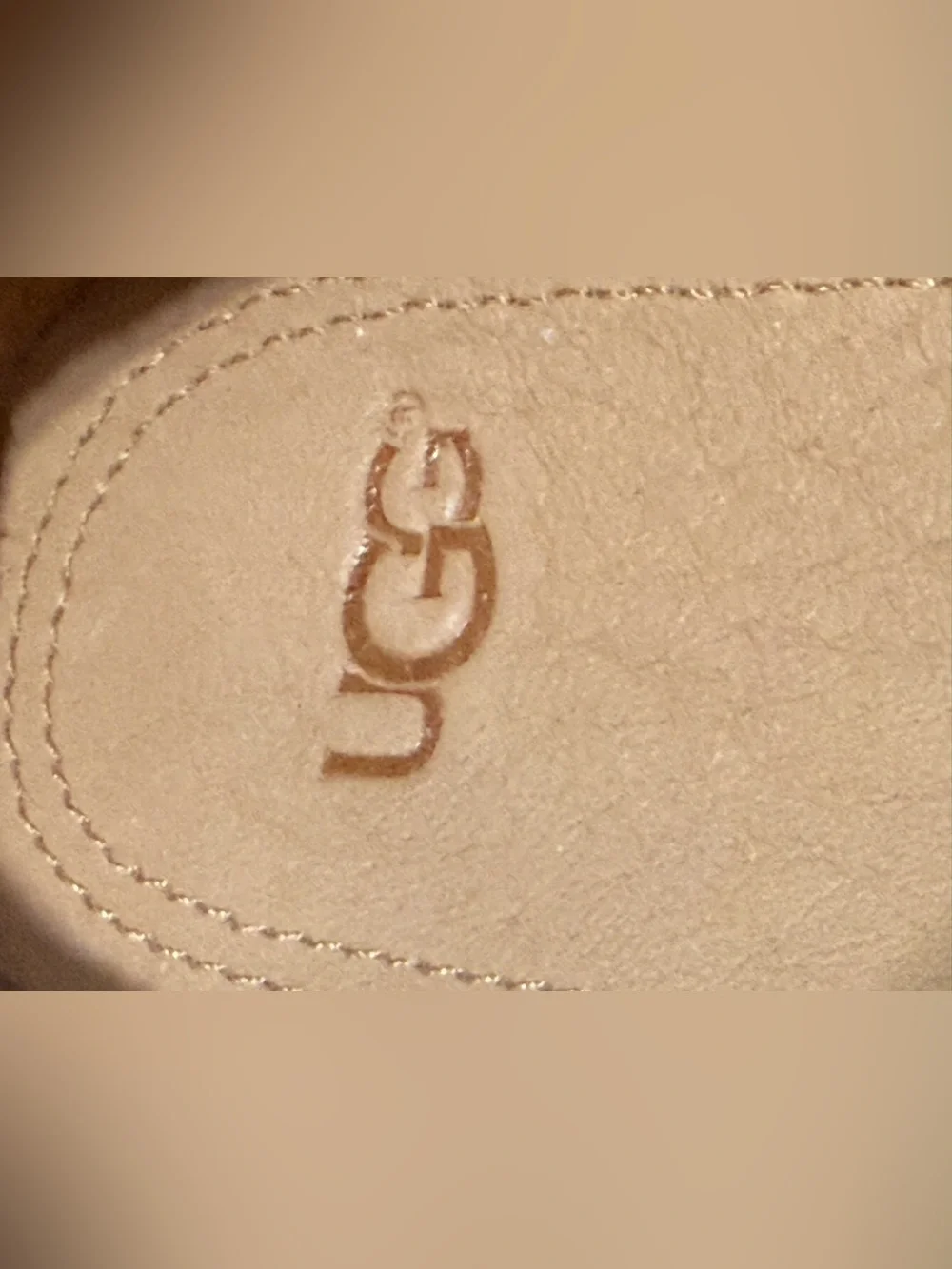 UGG pebbled slip