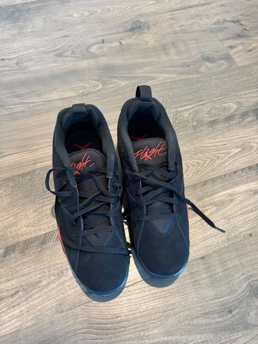 Jordan comfortable black