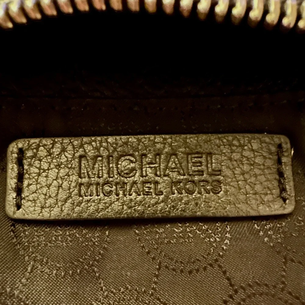 MICHAEL Michael Kors light perfect