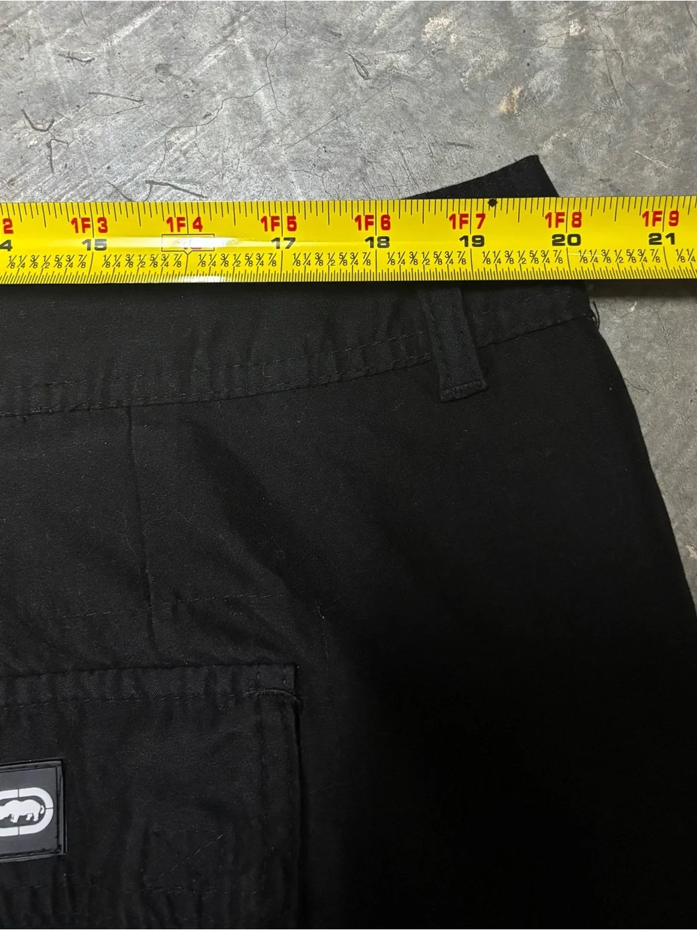 Ecko Unlimited baggy wide