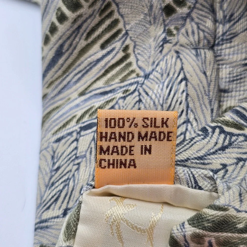 Tommy Bahama tommy bahama