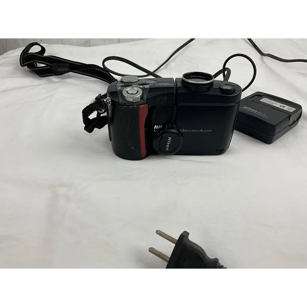 Nikon coolpix 4500