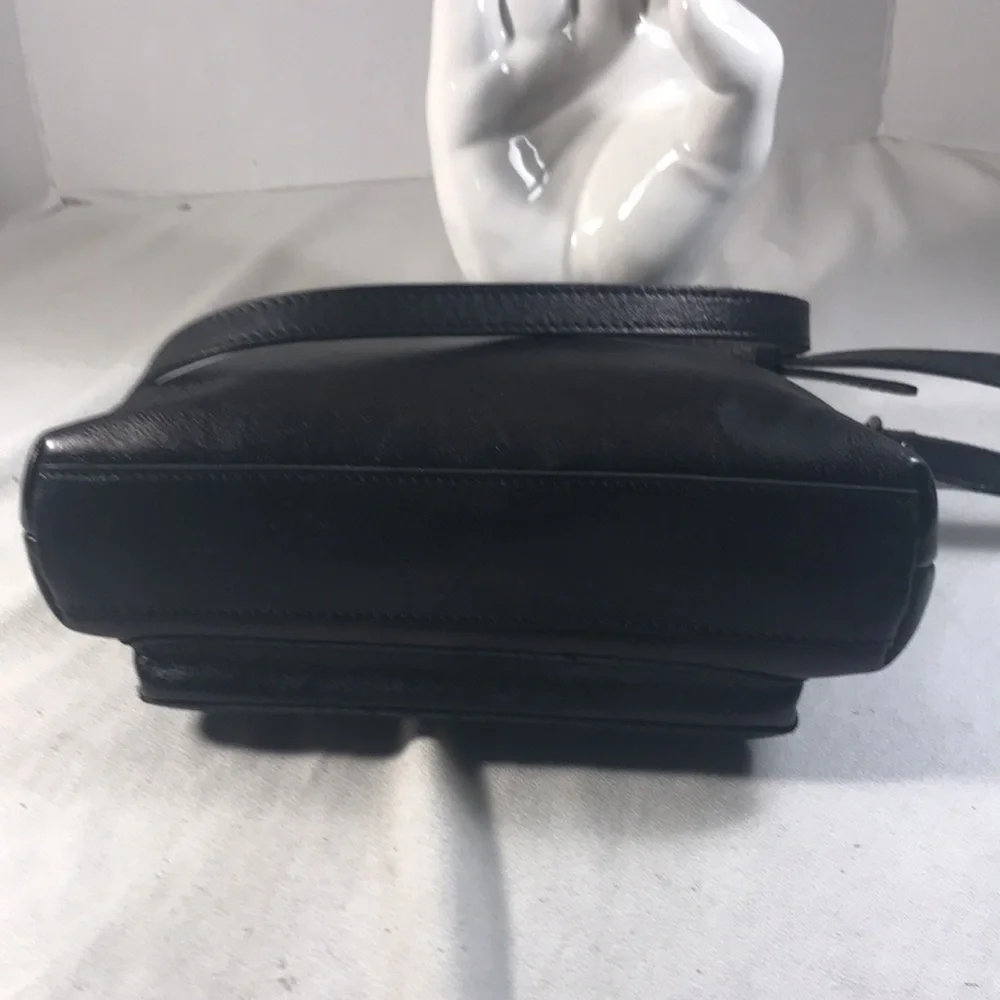 Patricia Nash Women’s Avellino Black Leather Envelope Front Crossbody Bag