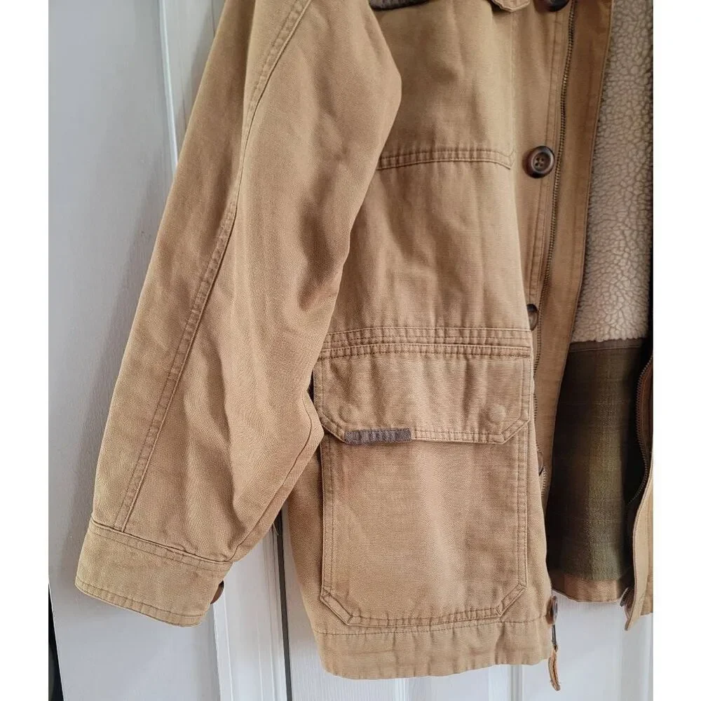 Cabelas color neutral