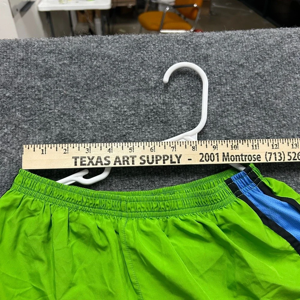 Nike side moisture