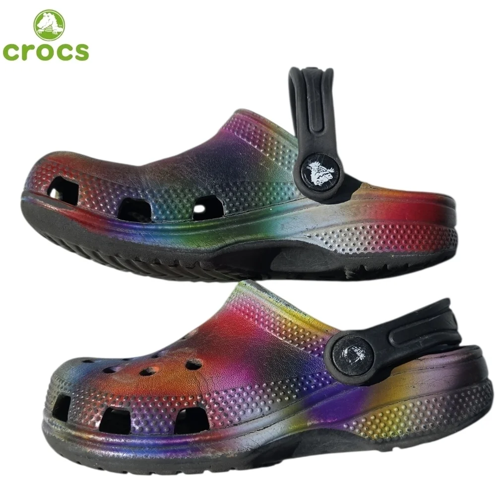 CROCS clogs not