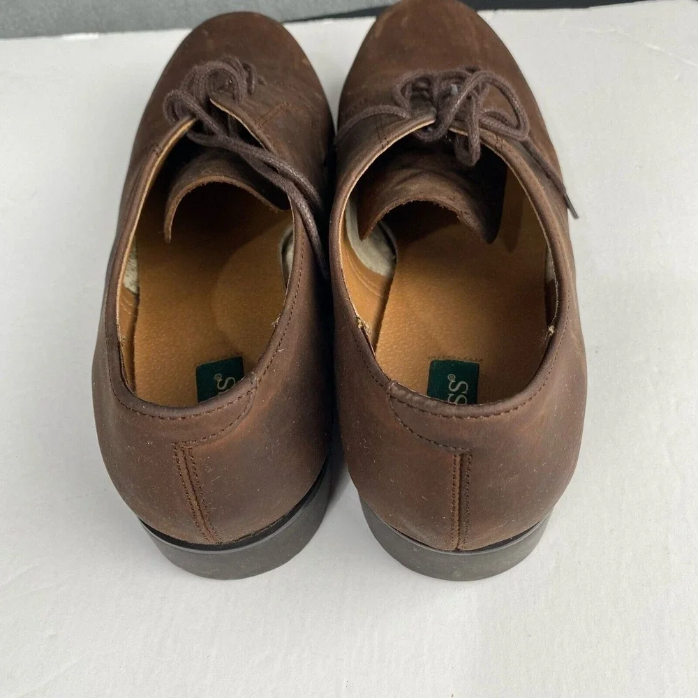 Bass Genuine Bucs Men's Size 11 W Brown Suede and Leather‎ Lace-Up Shoes