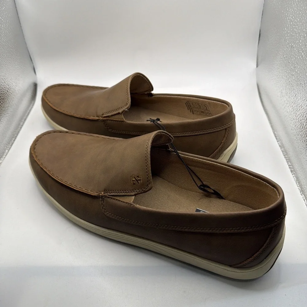 Izod Seapoint Loafers Men's Tan Leather Slip On Mem Foam‎ Casual Mocassin 10.5