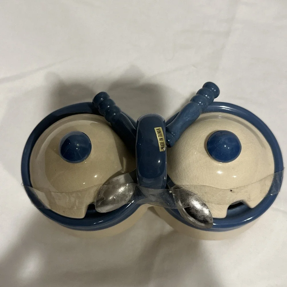 The Unbranded Brand set pots