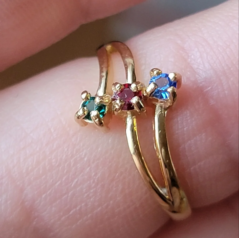 Triple Gemstone Split Shank Gold Tone Ring Vintage Simulated Stone Size 6
