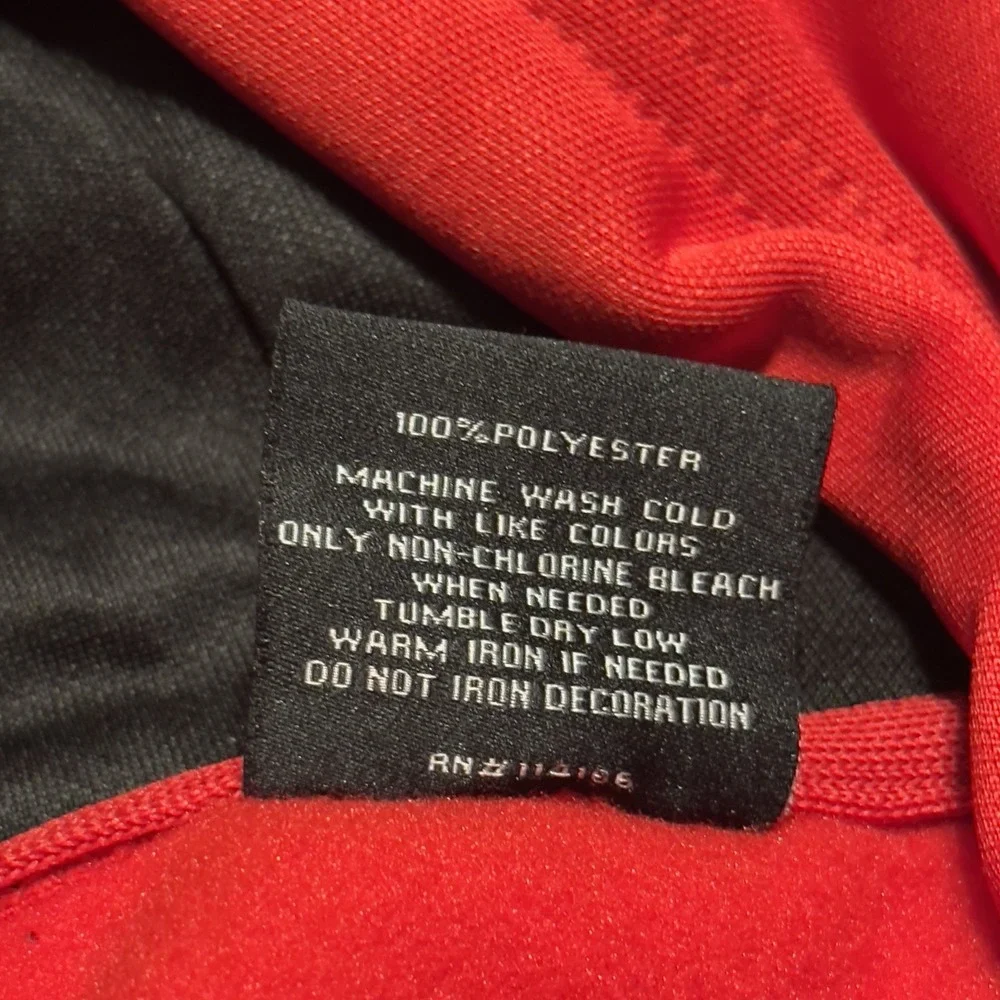 Davidson Wildcats Colosseum Active Hooded‎ Sweatshirt Men Medium Red Logo