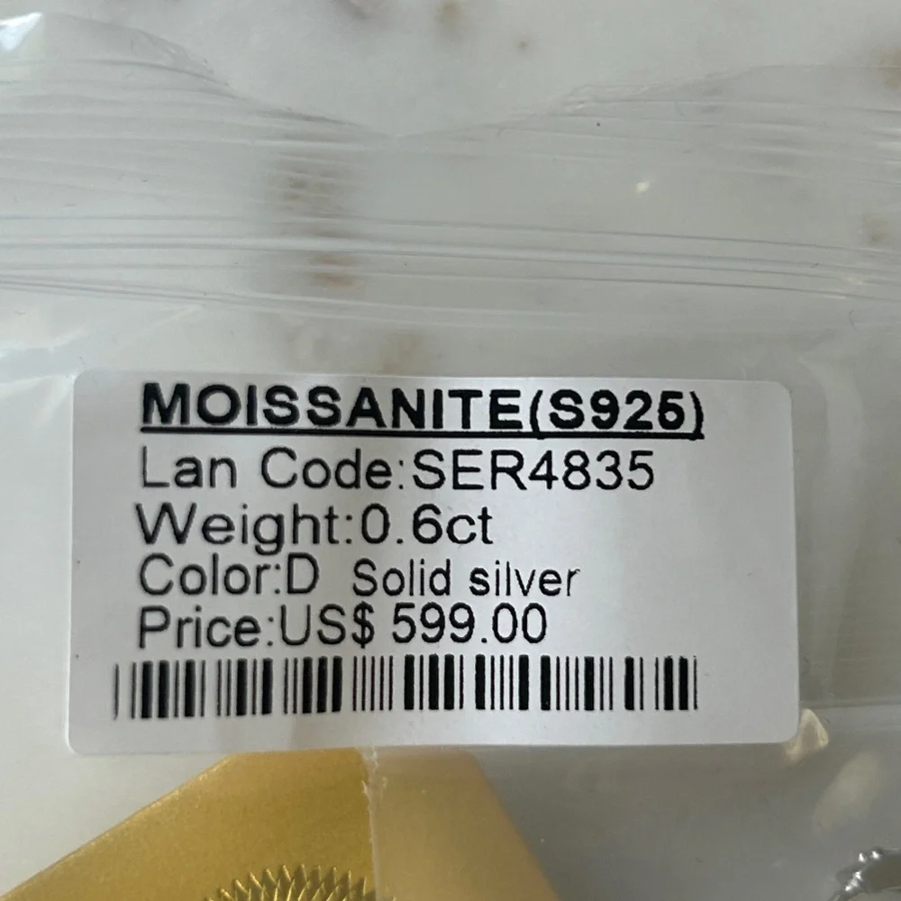 Moissanite retail $599