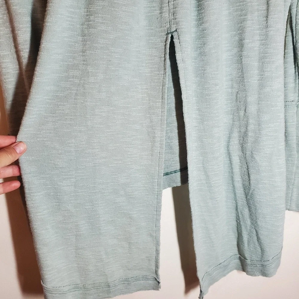 Free People shoulder length